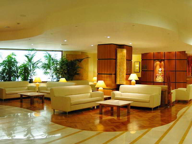 Holiday Inn Cagliari By Ihg Interior foto